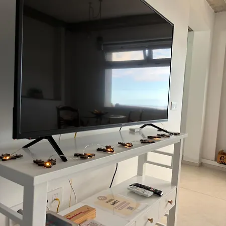 Ian's House Apartment